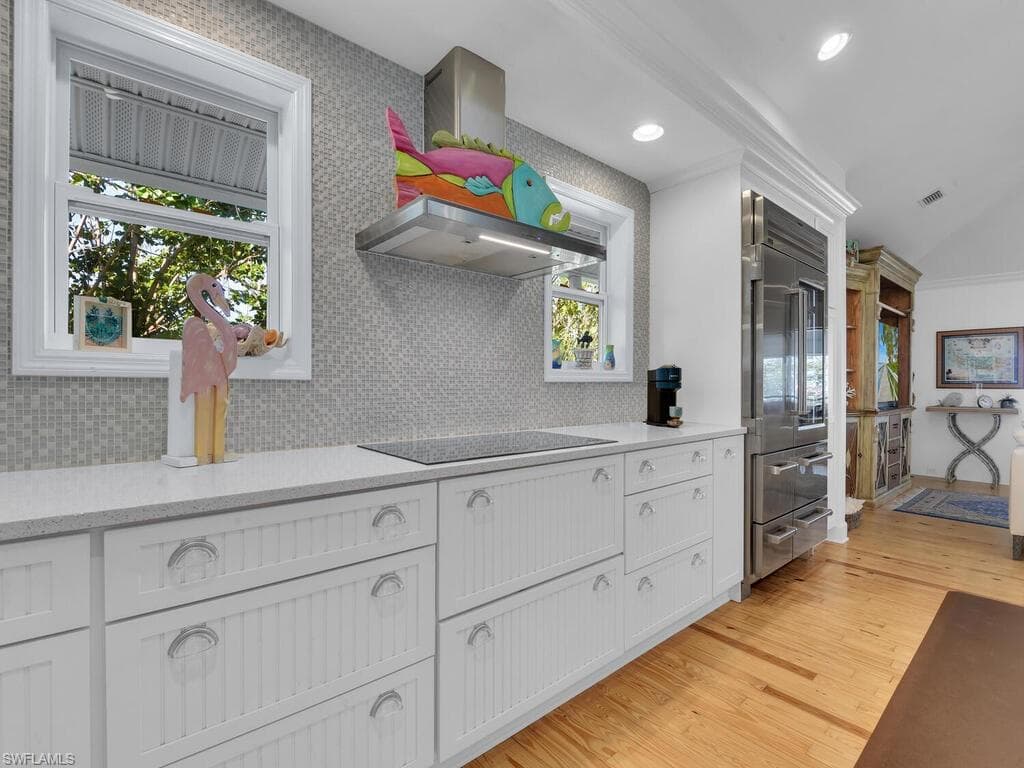 8315 Main ST-17