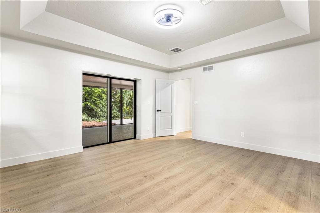 1911 Princess CT, NAPLES FL 34110-13