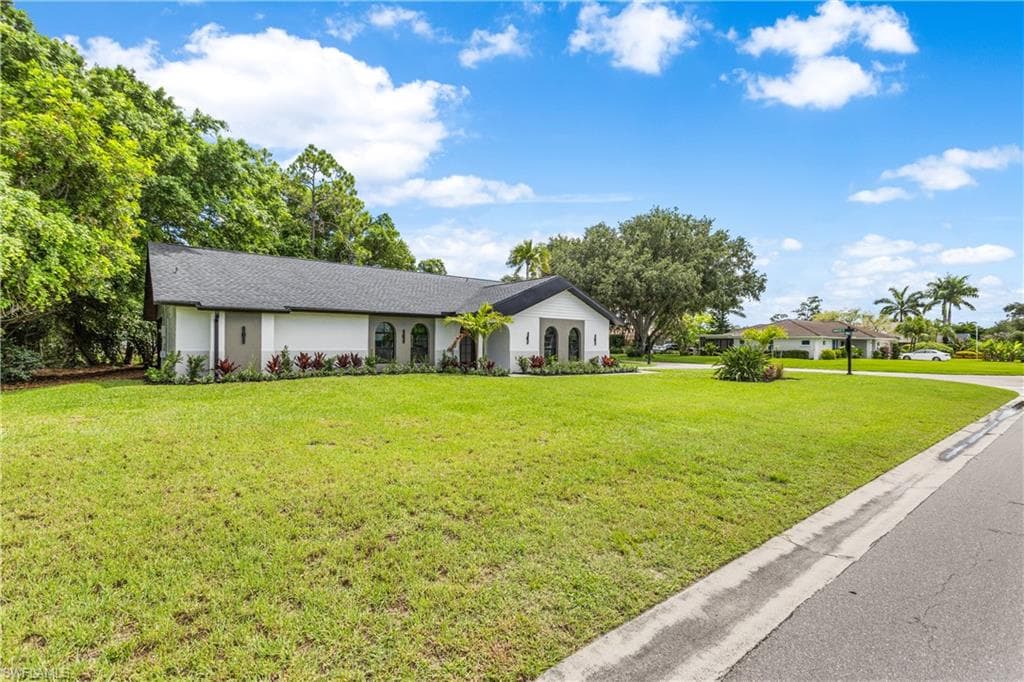 1911 Princess CT, NAPLES FL 34110-36