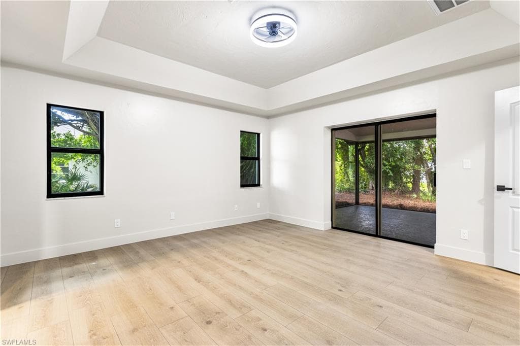 1911 Princess CT, NAPLES FL 34110-14