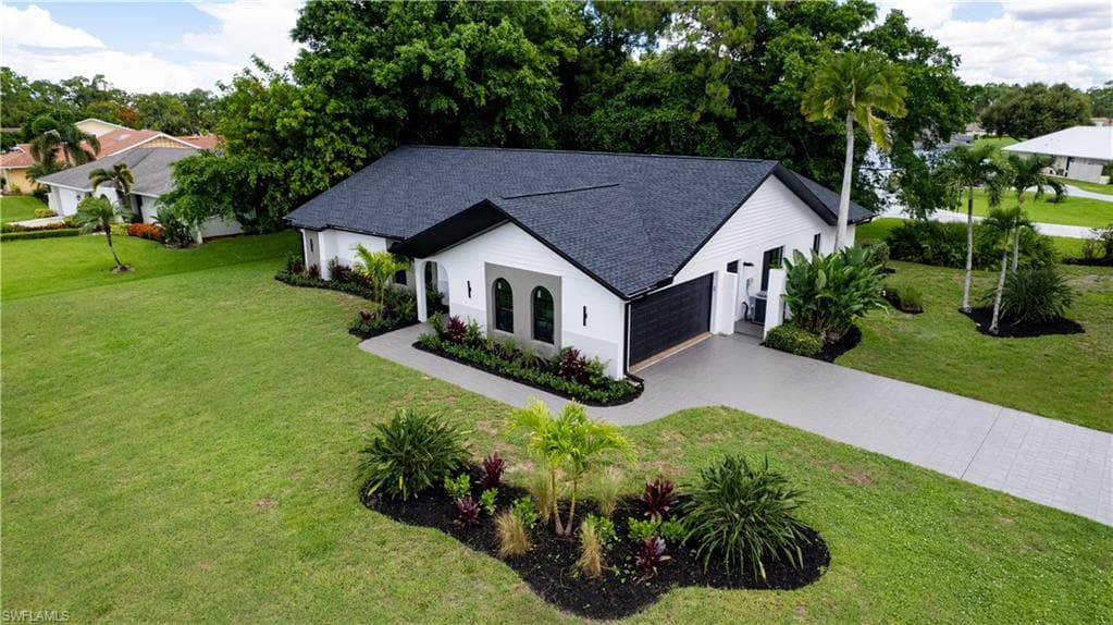 1911 Princess CT, NAPLES FL 34110-38