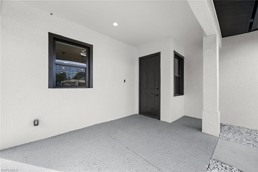 1916 Jefferson AVE, FORT MYERS FL 33901-26