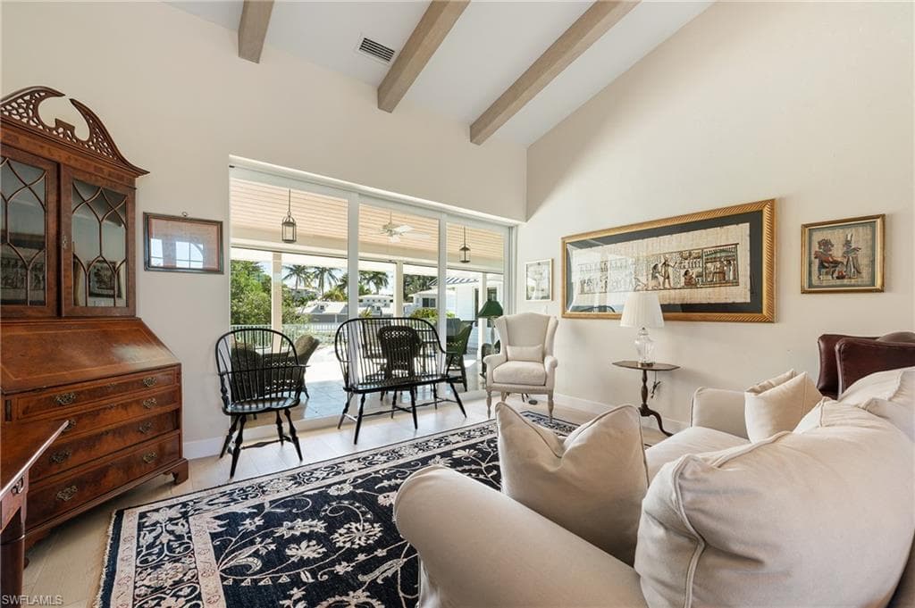 5042 Seahorse AVE, NAPLES FL 34103-32