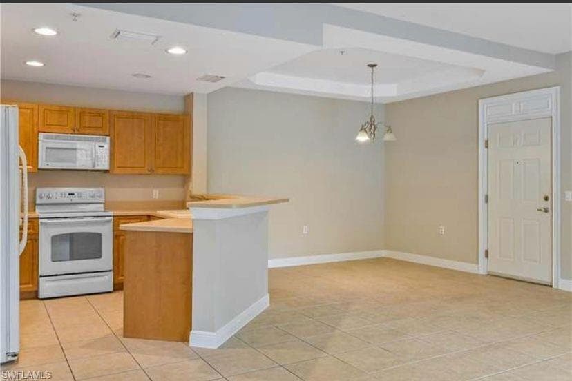 3948 Pomodoro CIR # 304, CAPE CORAL FL 33909-1