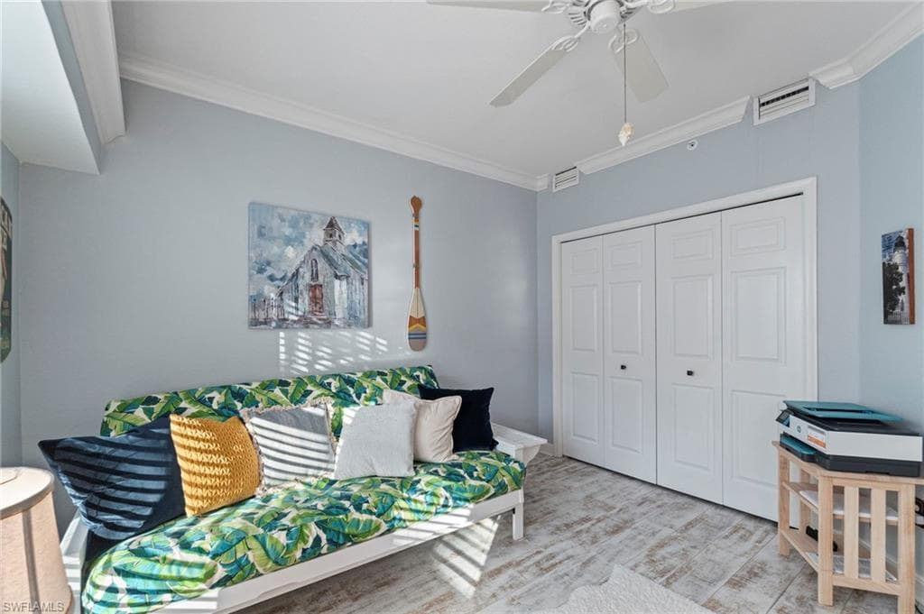 2110 Cay Lagoon DR # 113, NAPLES FL 34109-26