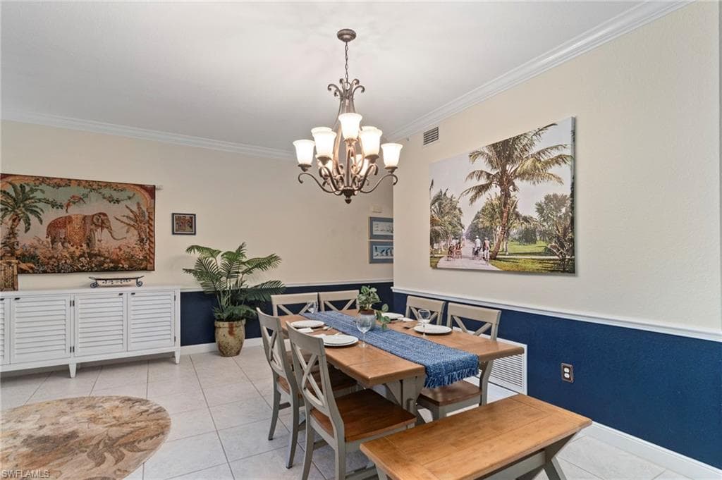 2110 Cay Lagoon DR # 113, NAPLES FL 34109-9