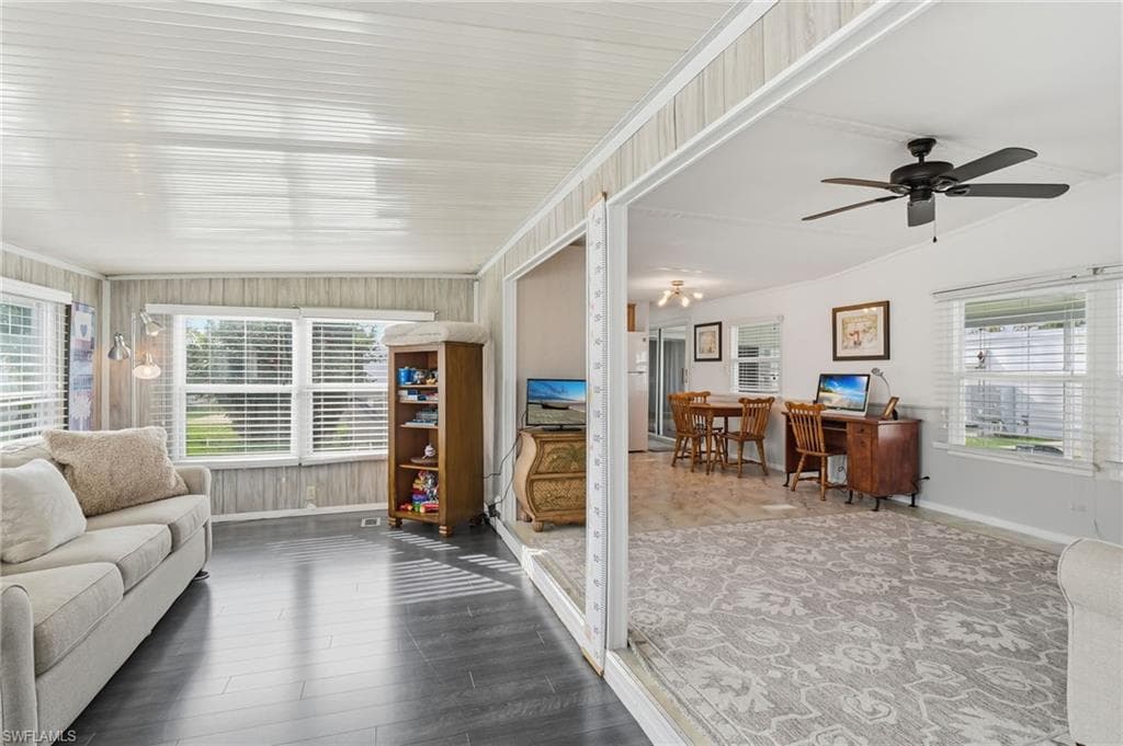 24 Cheyenne TRL # 167, NAPLES FL 34113-14