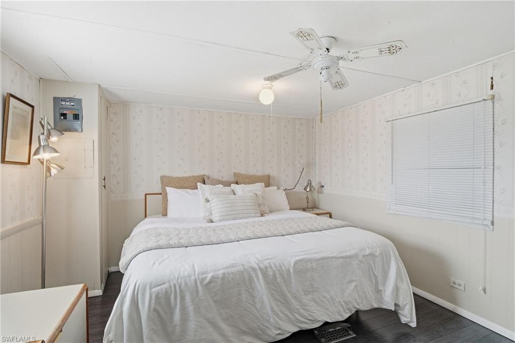 24 Cheyenne TRL # 167, NAPLES FL 34113-16