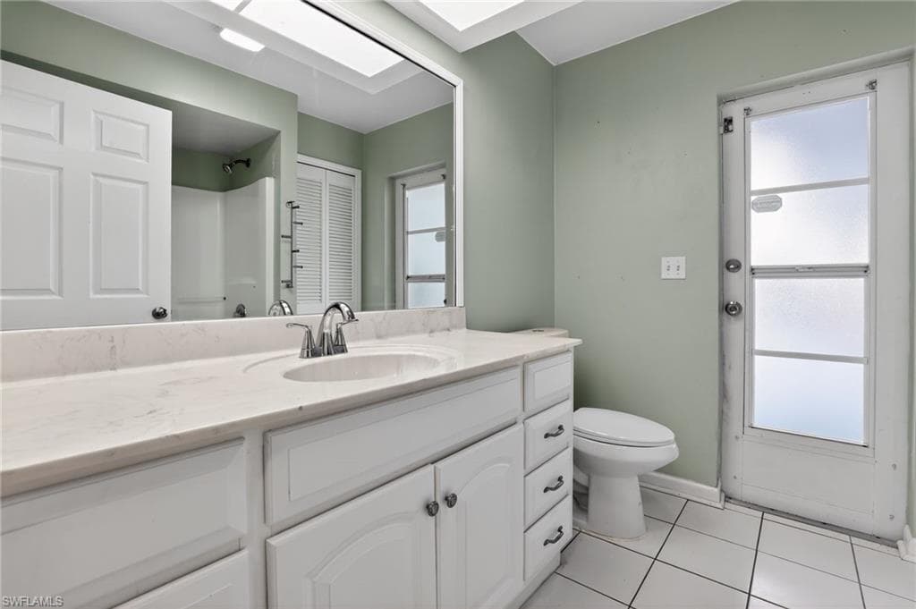 3902 SE 2nd PL, CAPE CORAL FL 33904-31