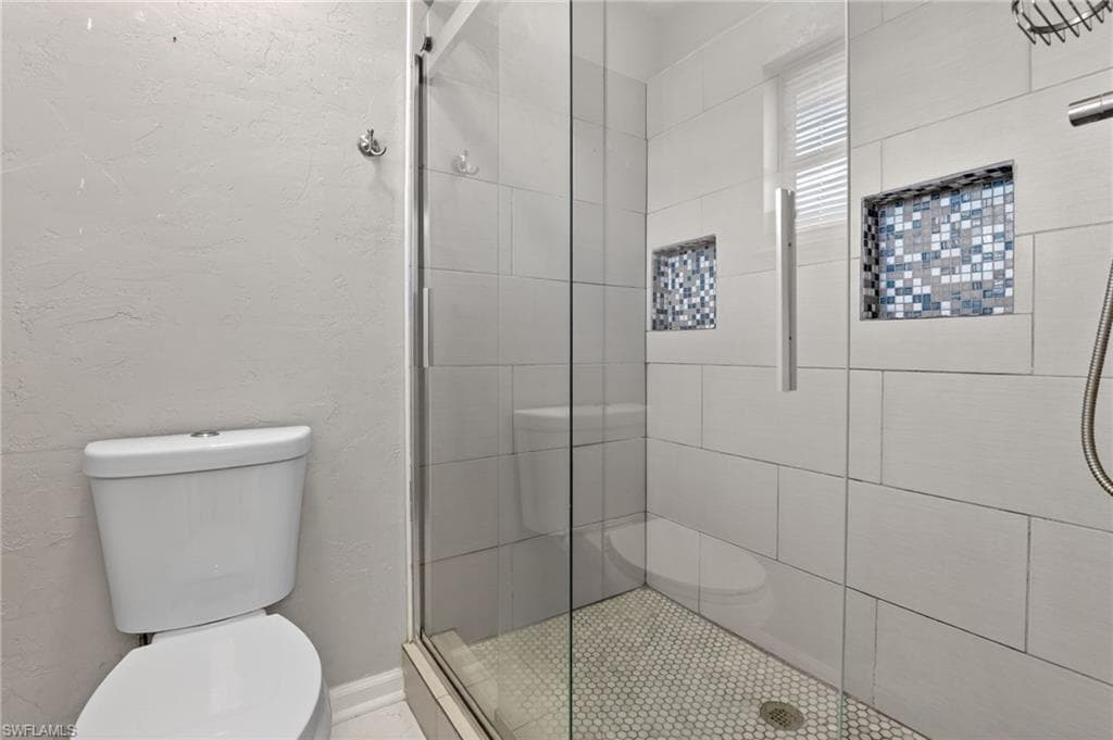 3902 SE 2nd PL, CAPE CORAL FL 33904-32