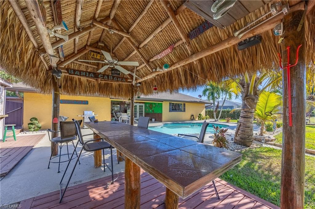 1383 Harbor View DR, NORTH FORT MYERS FL 33917-26