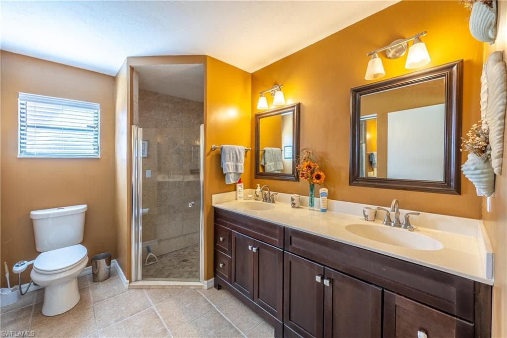 1383 Harbor View DR, NORTH FORT MYERS FL 33917-11