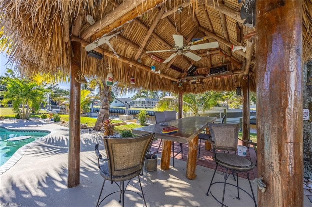 1383 Harbor View DR, NORTH FORT MYERS FL 33917-25