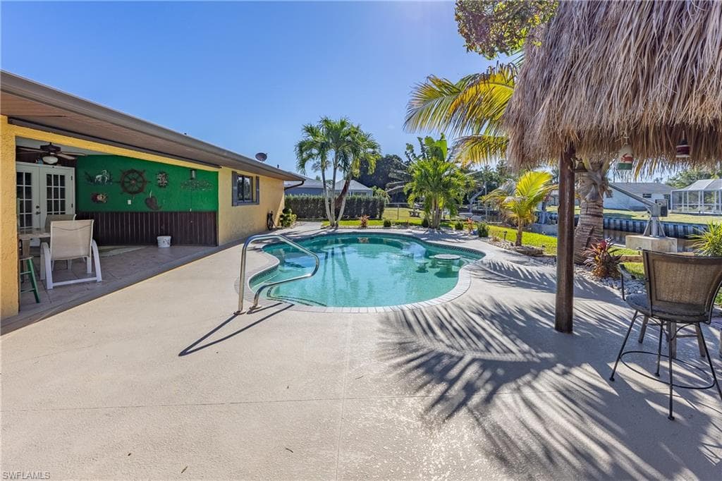 1383 Harbor View DR, NORTH FORT MYERS FL 33917-27