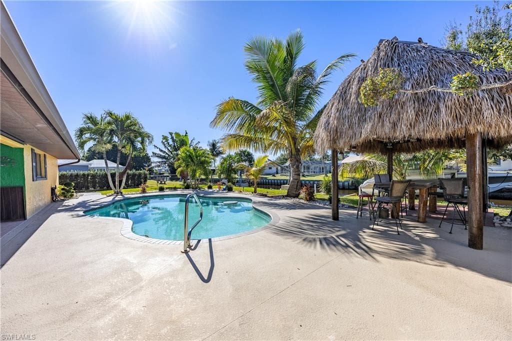 1383 Harbor View DR, NORTH FORT MYERS FL 33917-23