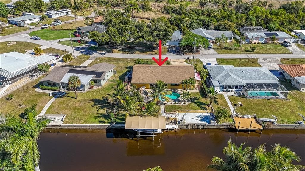 1383 Harbor View DR, NORTH FORT MYERS FL 33917-40