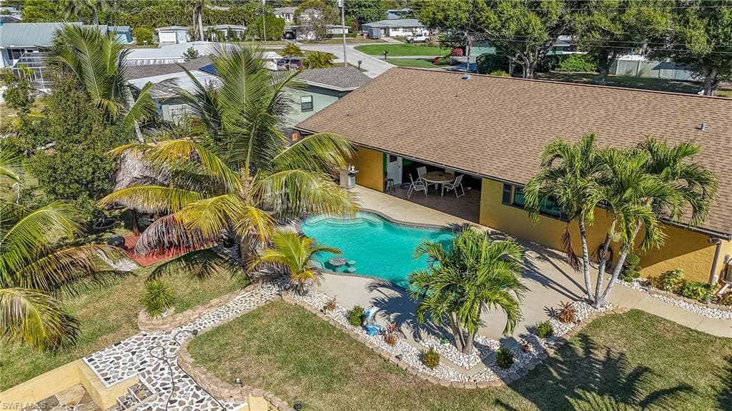 1383 Harbor View DR, NORTH FORT MYERS FL 33917-44