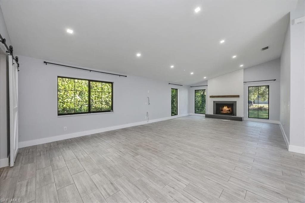 6161 Waxmyrtle WAY, NAPLES FL 34109-1