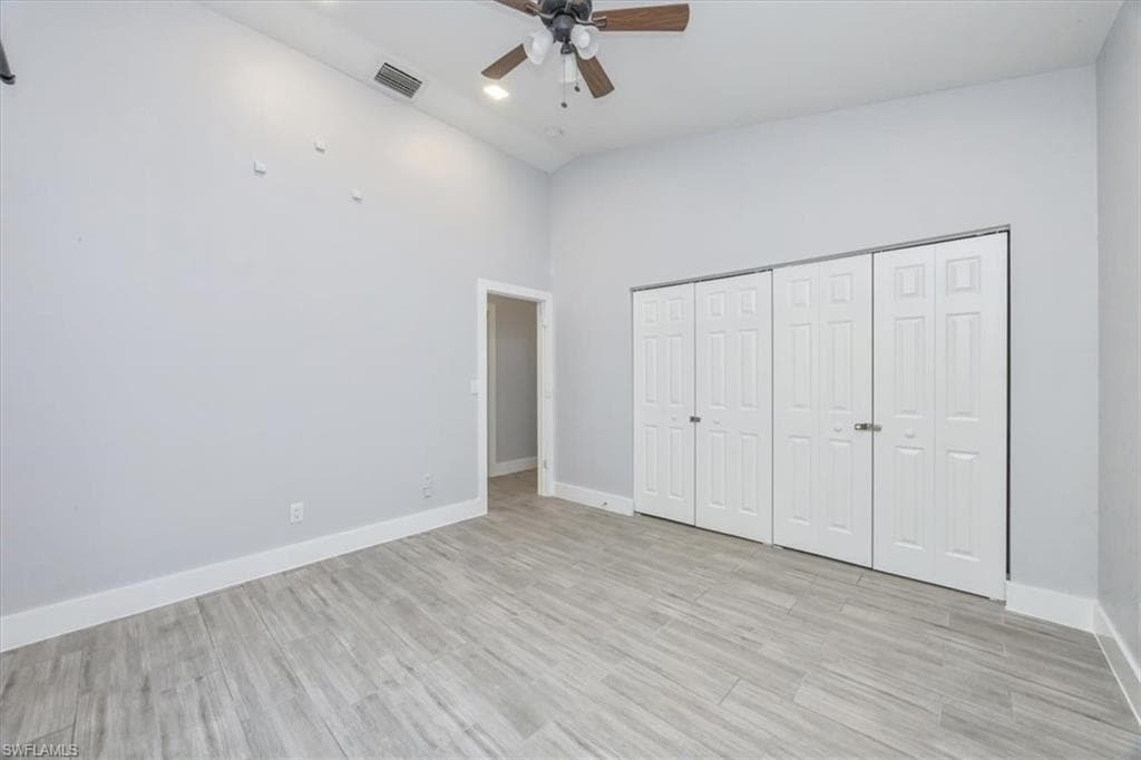 6161 Waxmyrtle WAY, NAPLES FL 34109-13