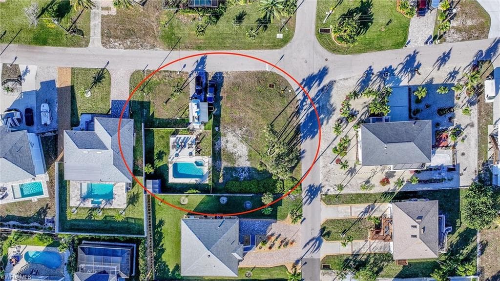 7950 Buccaneer DR, FORT MYERS BEACH FL 33931-15