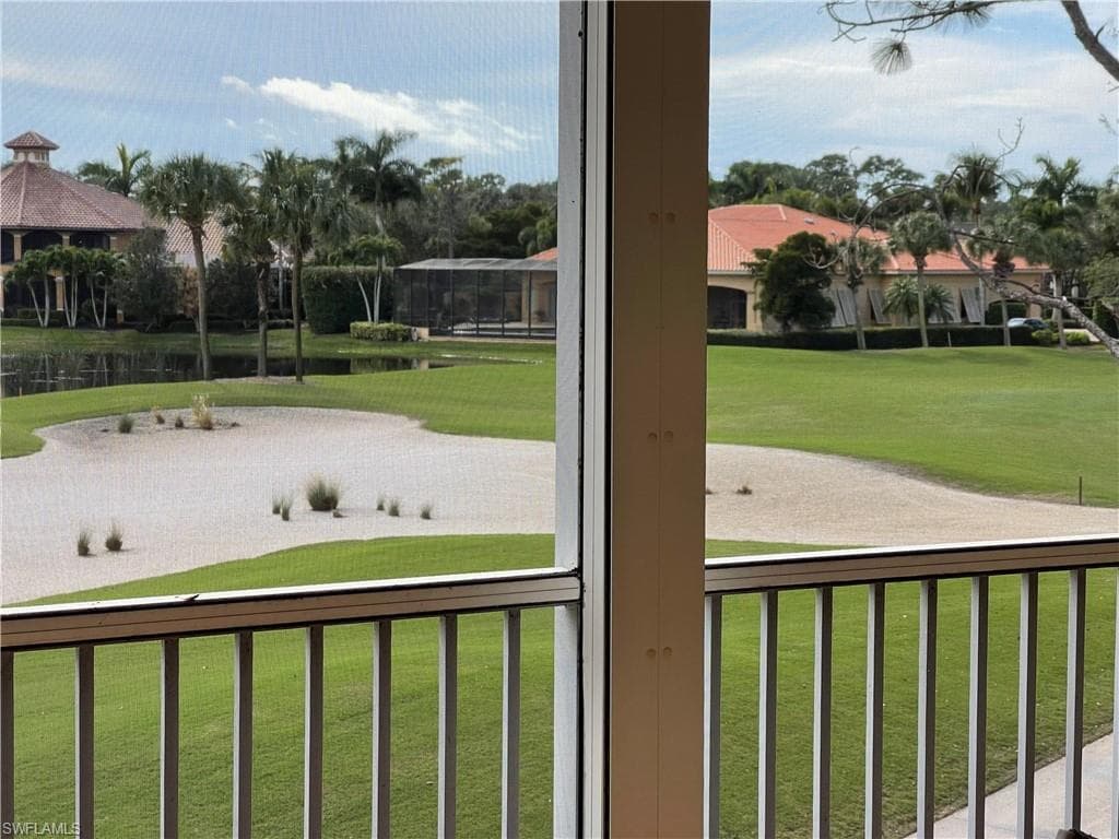 25232 Pelican Creek CIR # 202, BONITA SPRINGS FL 34134-32
