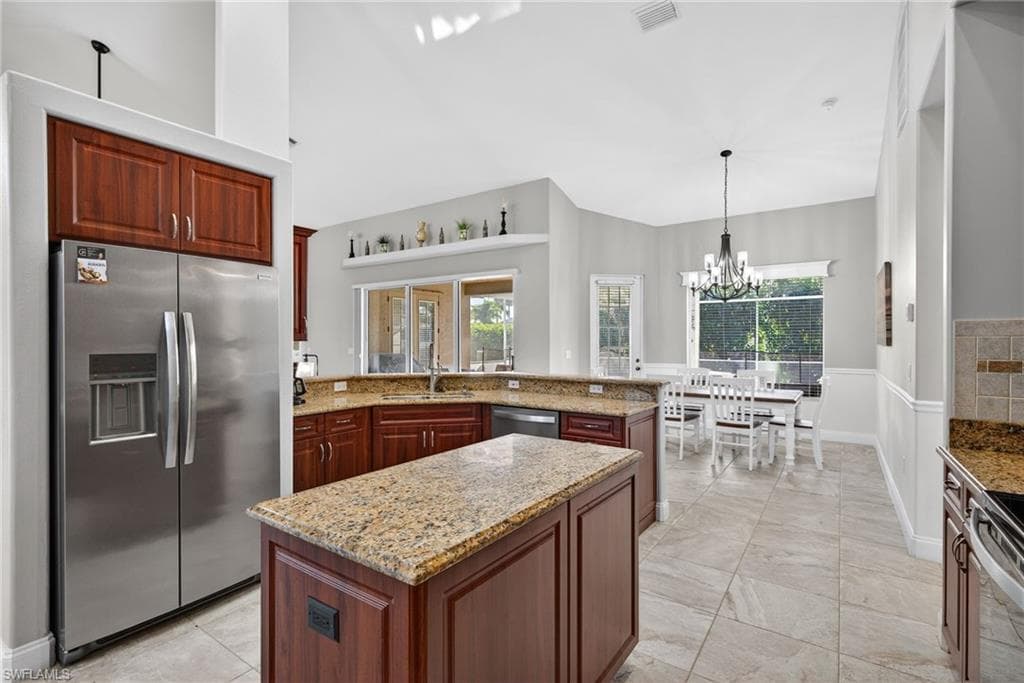 2800 NW 15th ST, CAPE CORAL FL 33993-13