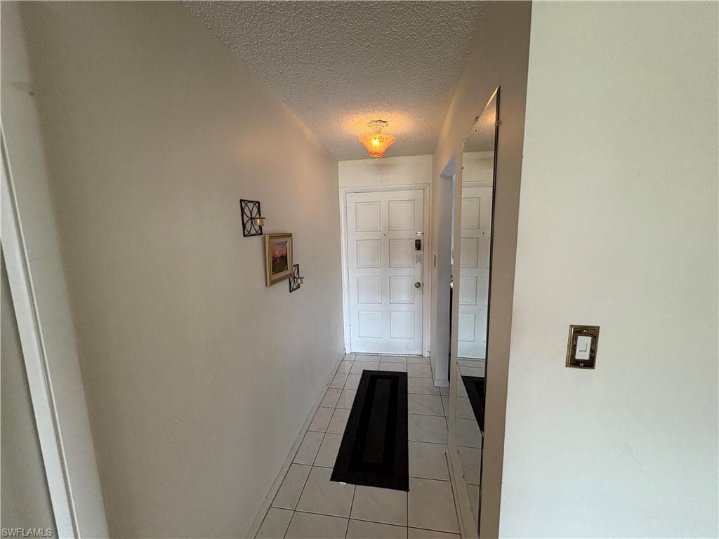 1830 Brantley RD # J1, FORT MYERS FL 33907-5