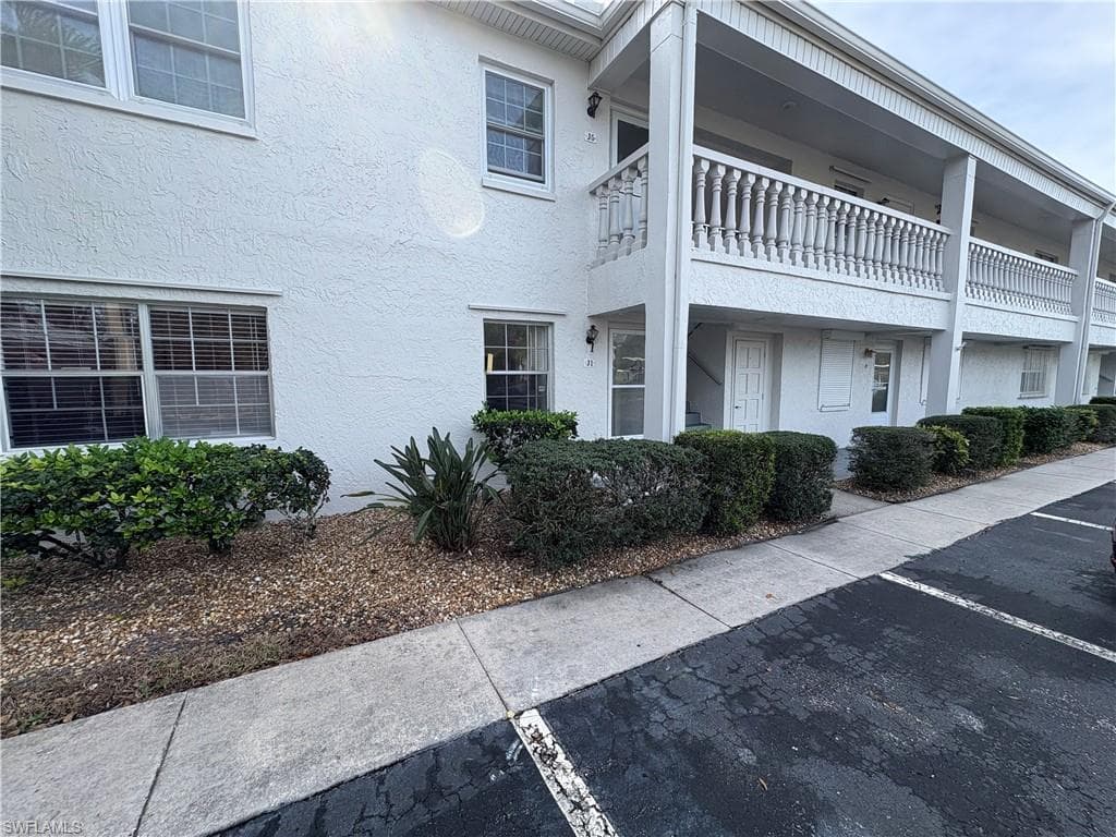 1830 Brantley RD # J1, FORT MYERS FL 33907-4