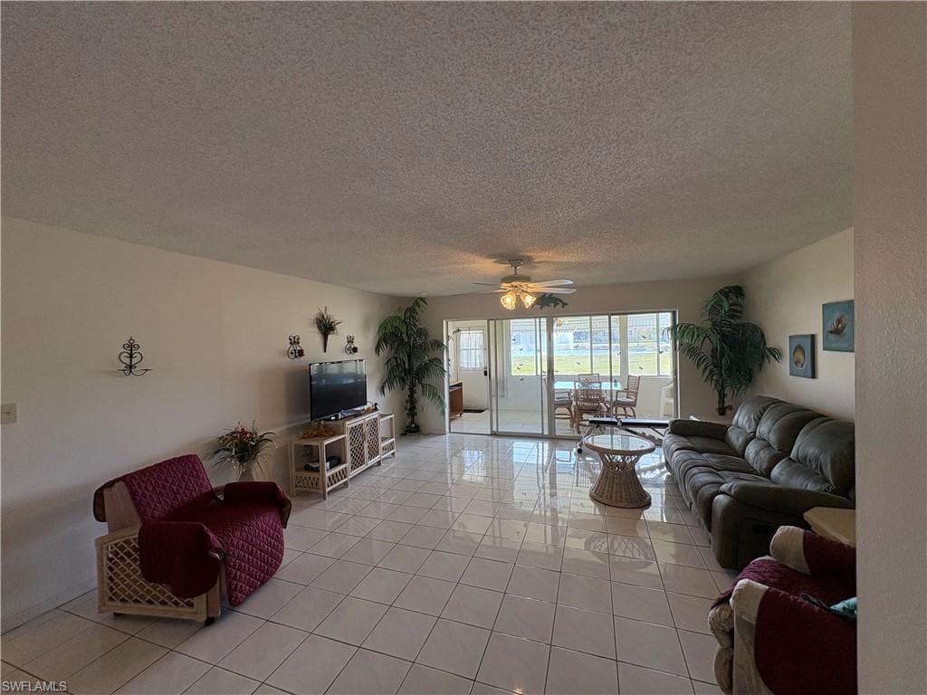 1830 Brantley RD # J1, FORT MYERS FL 33907-8