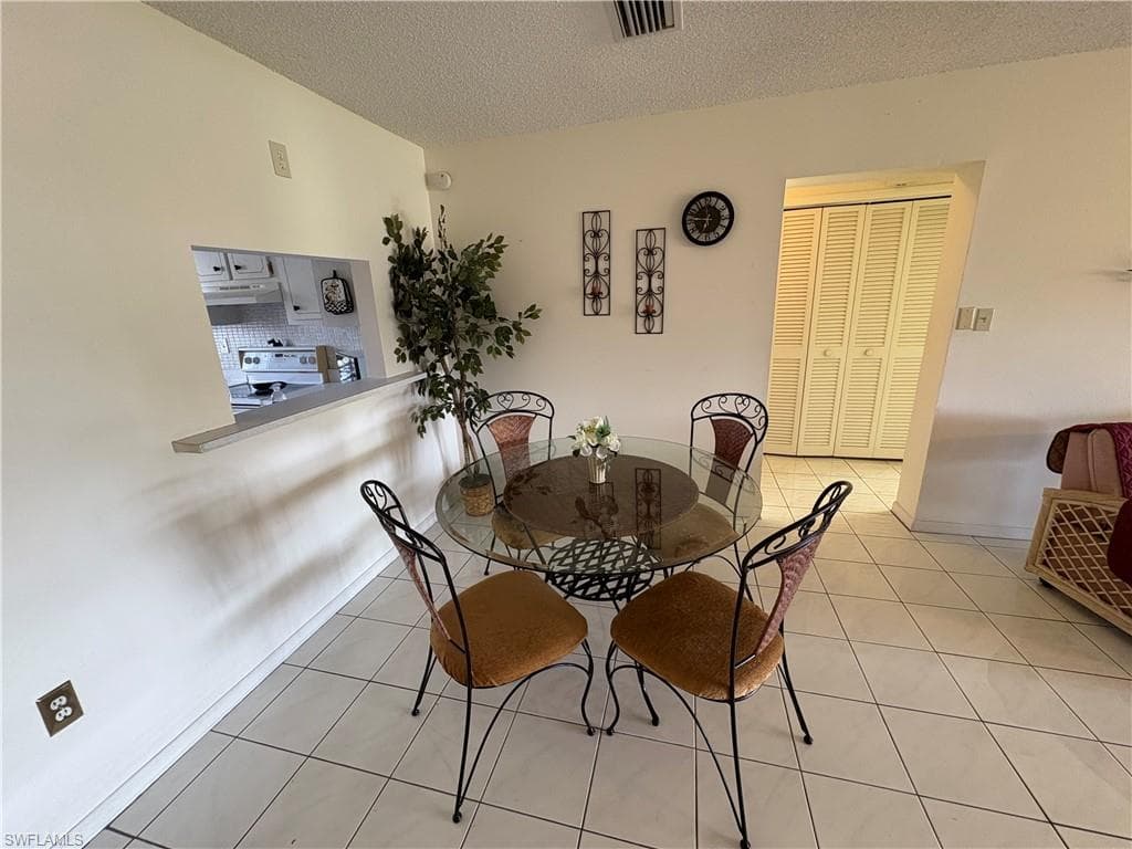 1830 Brantley RD # J1, FORT MYERS FL 33907-13