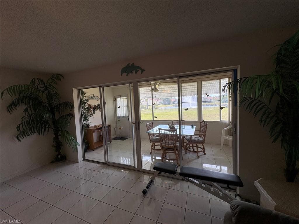 1830 Brantley RD # J1, FORT MYERS FL 33907-17