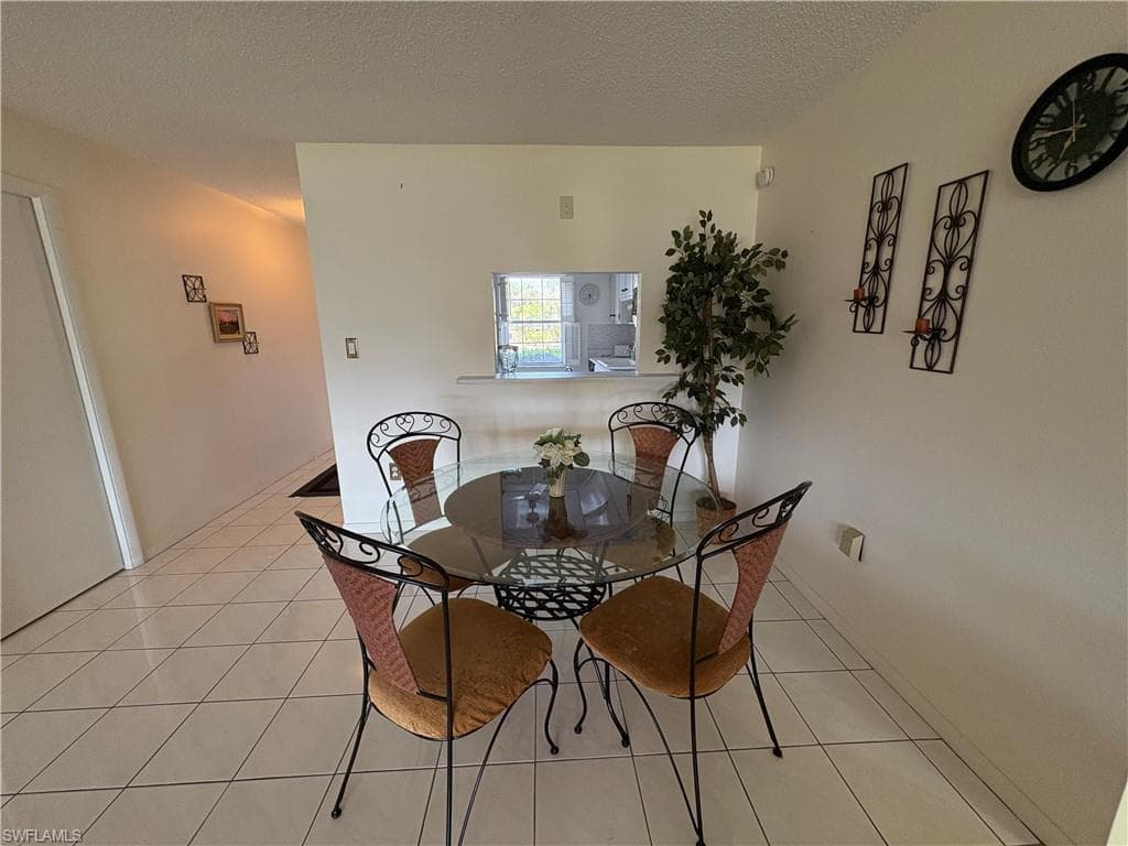 1830 Brantley RD # J1, FORT MYERS FL 33907-14
