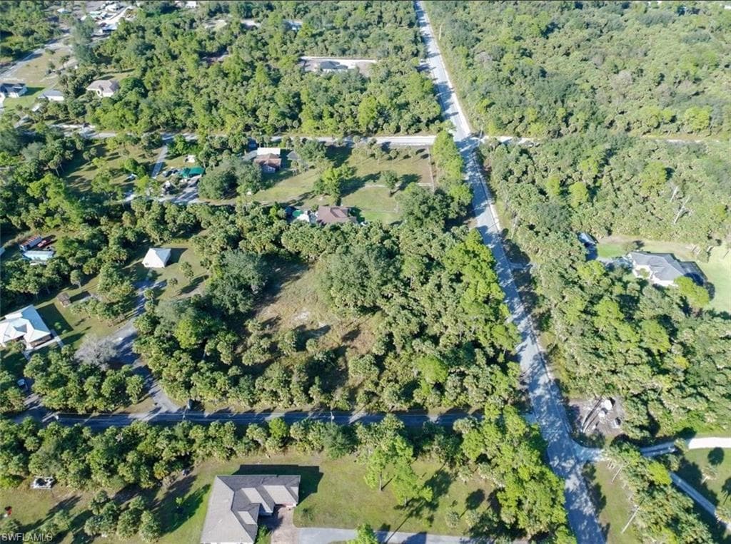 1975 Everglades BLVD S, NAPLES FL 34117-2