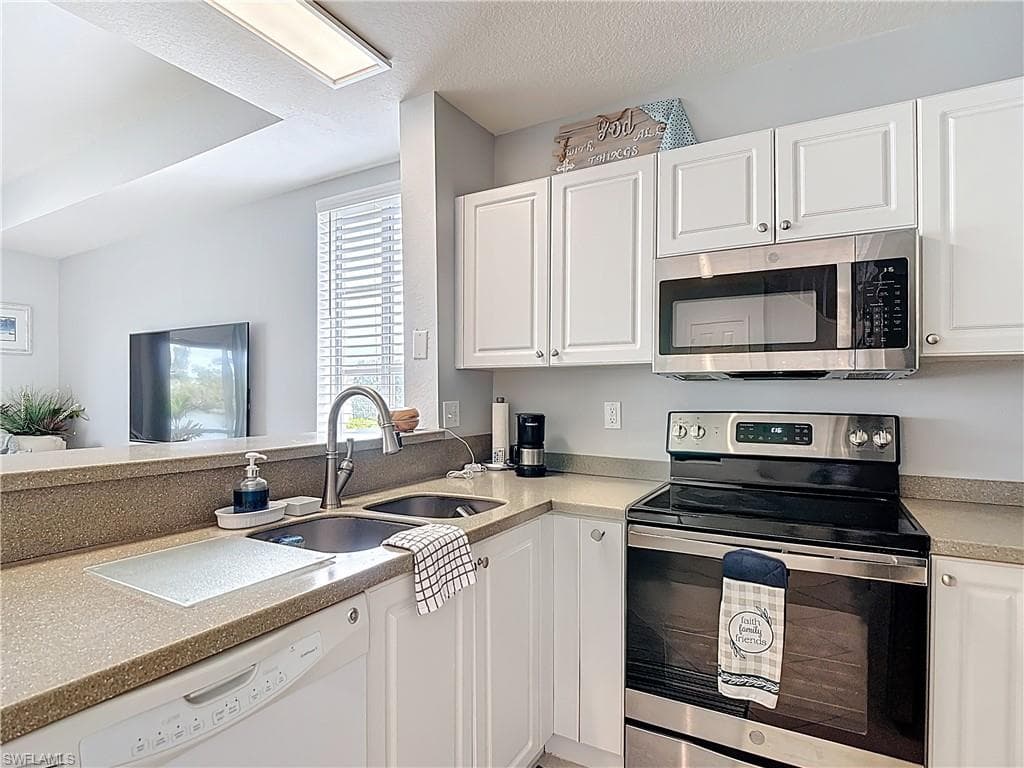 13140 Broadhurst LOOP # 306, FORT MYERS FL 33919-6