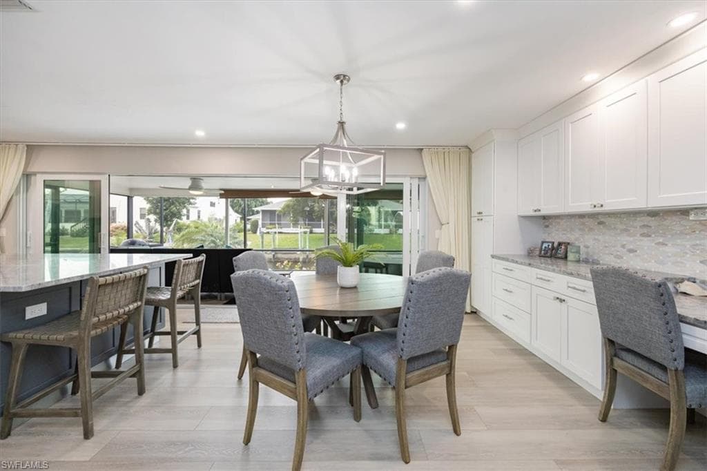 27042 Harbor DR, BONITA SPRINGS FL 34135-9