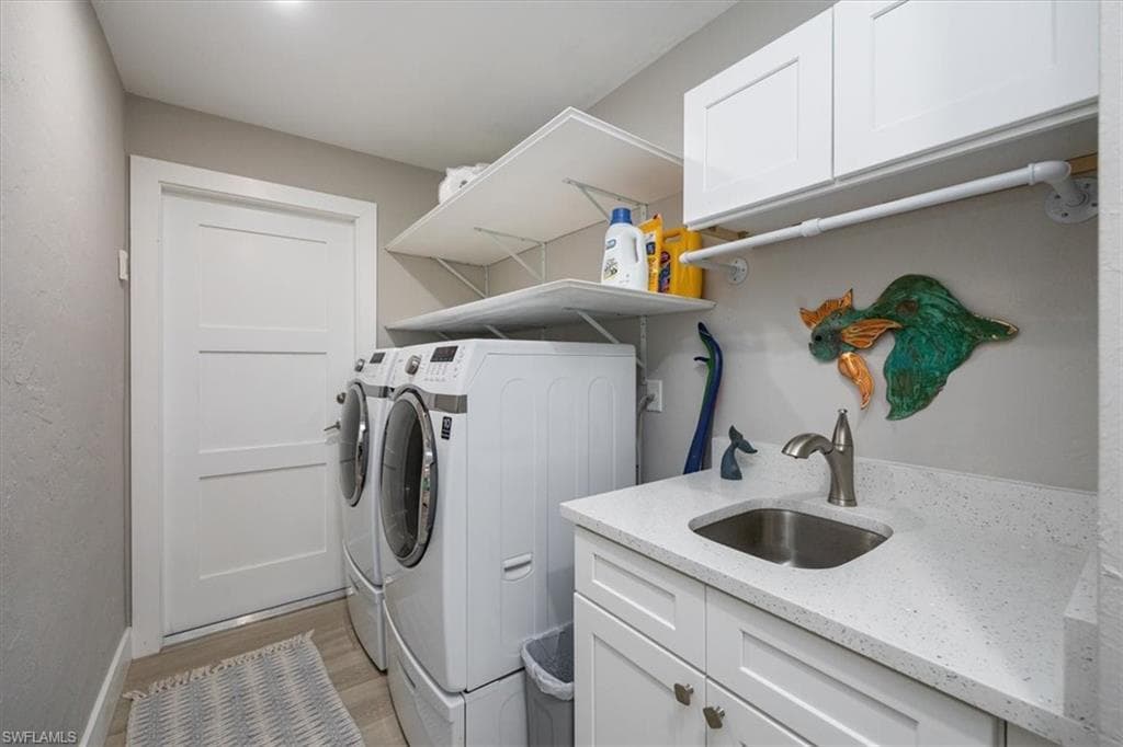27042 Harbor DR, BONITA SPRINGS FL 34135-24