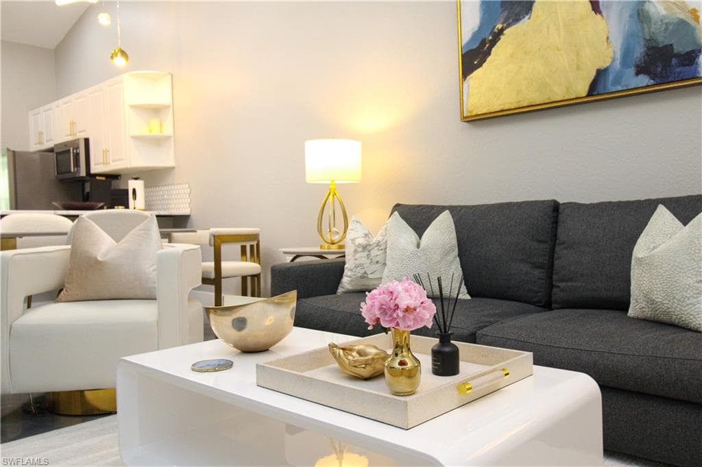 3540 Avion Woods CT # 402, NAPLES FL 34104-22