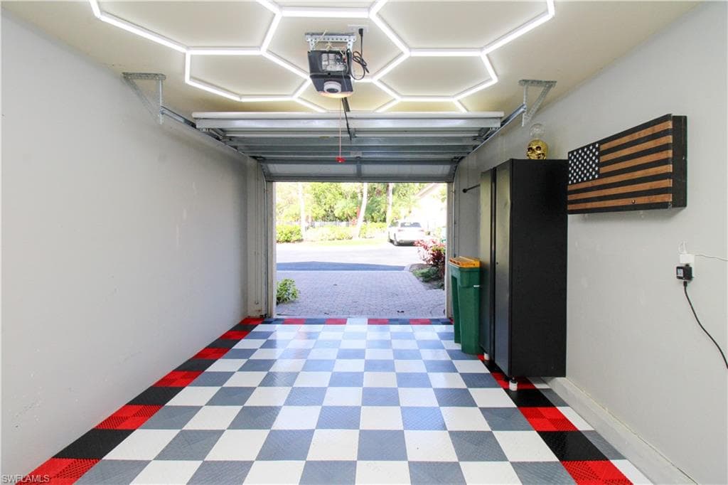 3540 Avion Woods CT # 402, NAPLES FL 34104-40