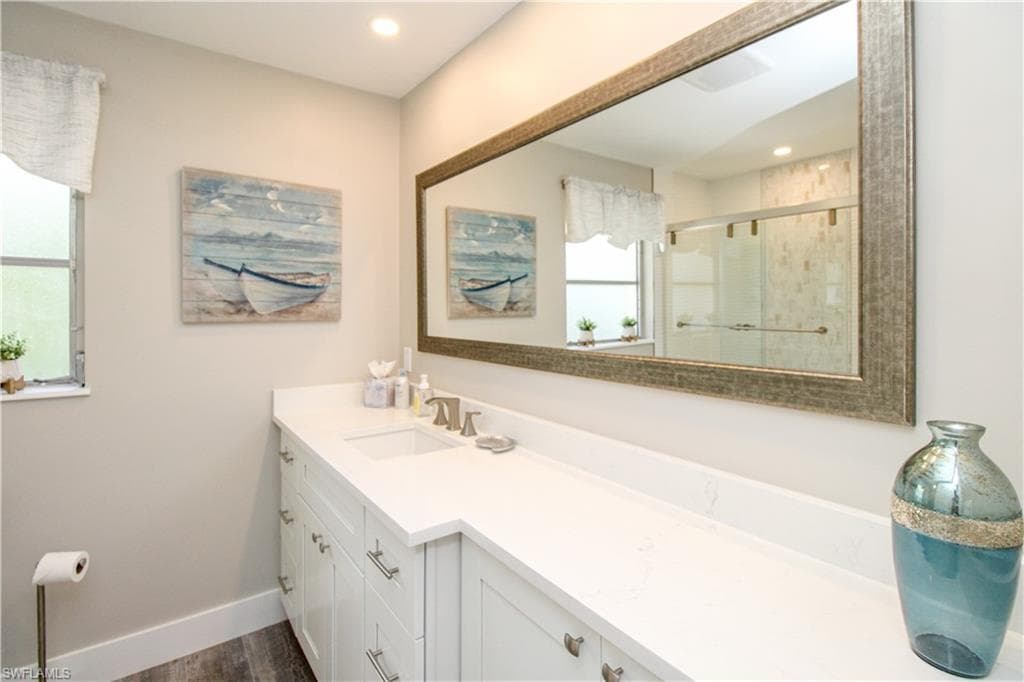 1353 Pelican AVE-35