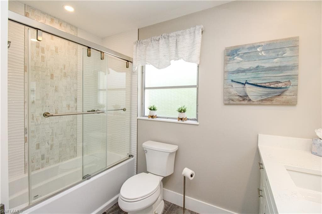 1353 Pelican AVE-36