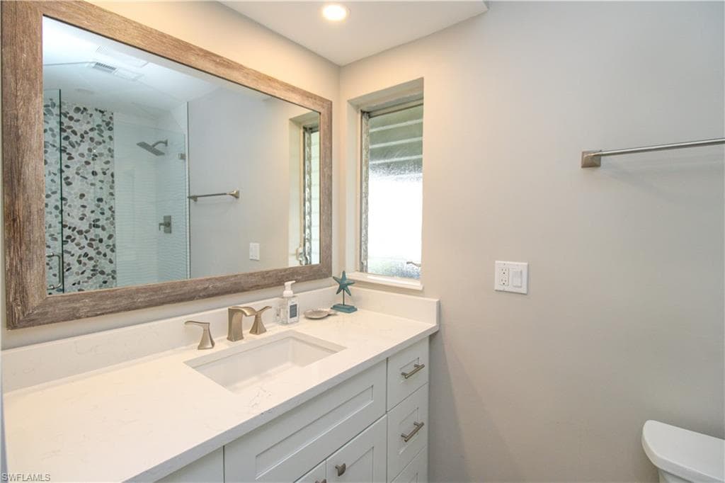 1353 Pelican AVE-38