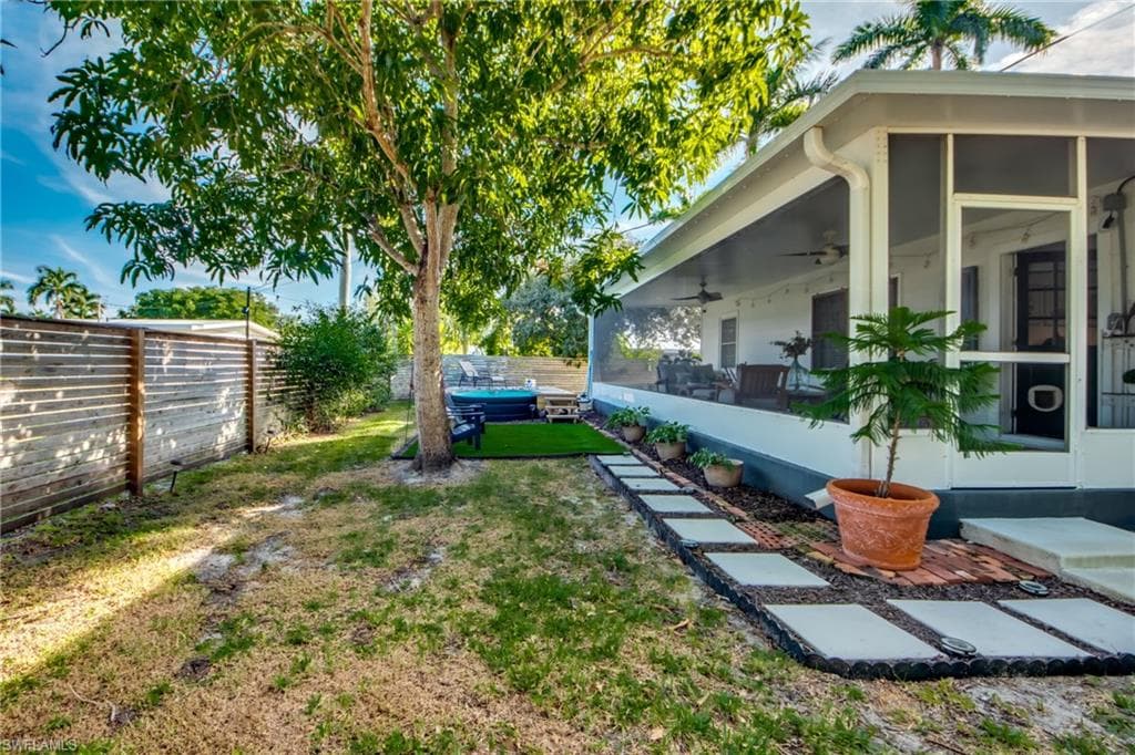 1421 Maravilla AVE, FORT MYERS FL 33901-42