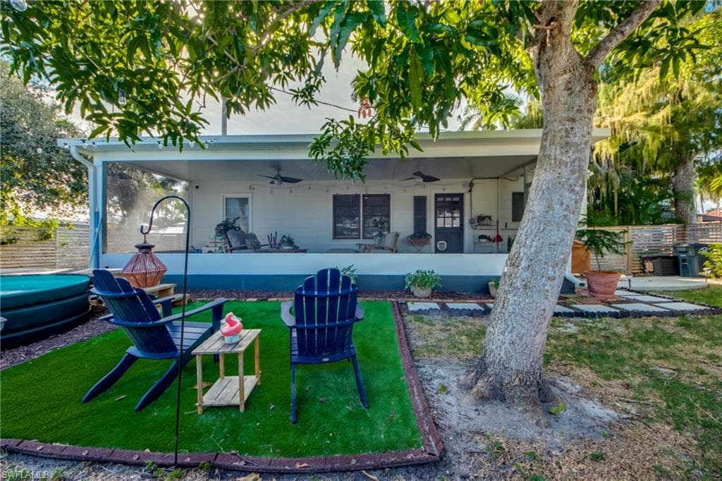 1421 Maravilla AVE, FORT MYERS FL 33901-39