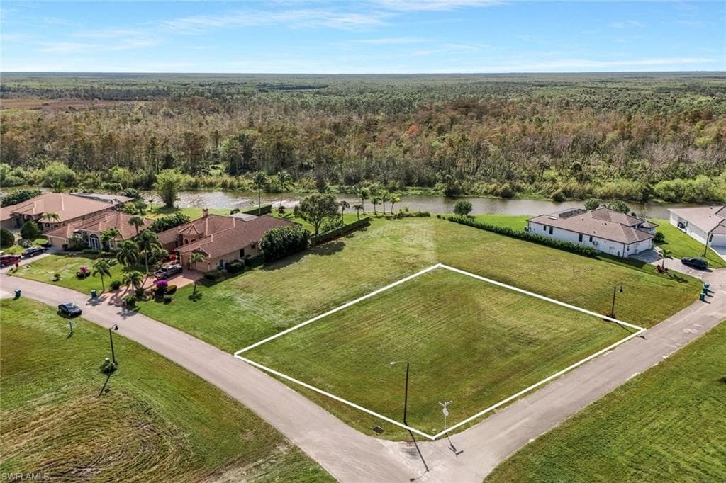 18373 Royal Hammock BLVD, NAPLES FL 34114-13