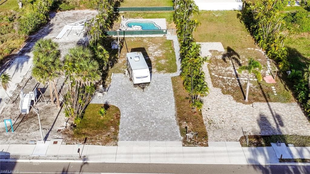 5863 Estero BLVD, FORT MYERS BEACH FL 33931-19