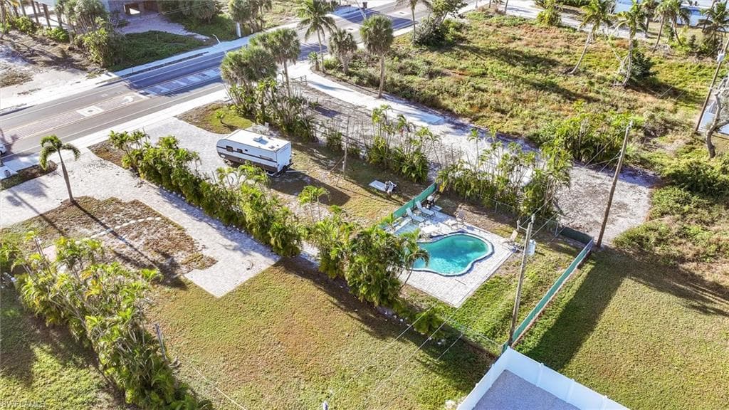 5863 Estero BLVD, FORT MYERS BEACH FL 33931-18