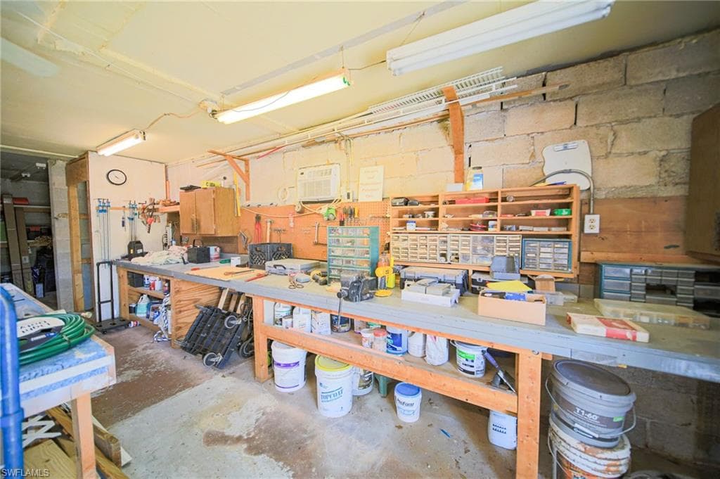 5959 Winkler RD # 206, FORT MYERS FL 33919-41