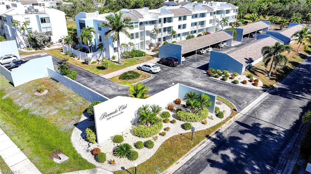 5959 Winkler RD # 206, FORT MYERS FL 33919-47