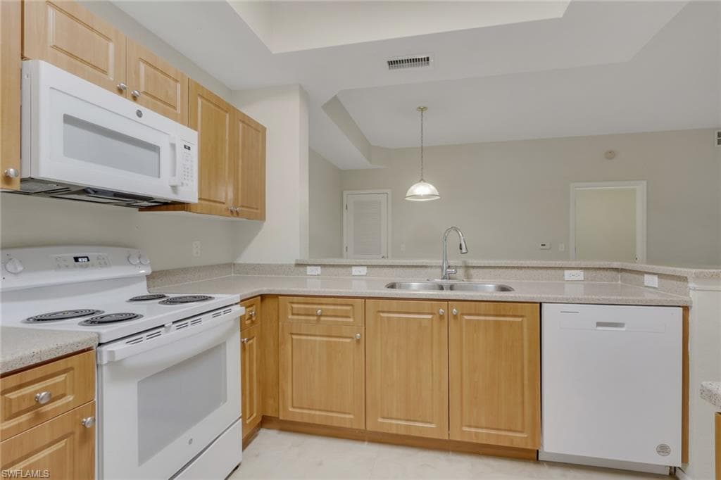 9025 Colby DR # 2111, FORT MYERS FL 33919-4