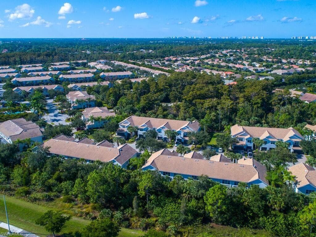 16083 Caldera LN # 53, NAPLES FL 34110-3